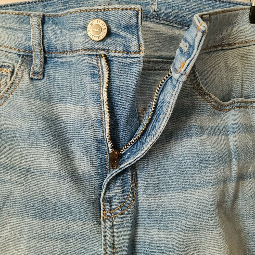 Hollister California Womens Jeans Light Wash Size 25 Raw Hem Skinny Side Stripe - Picture 5 of 6